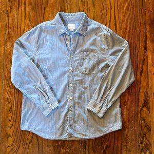 American Eagle Men’s casual button denim looking